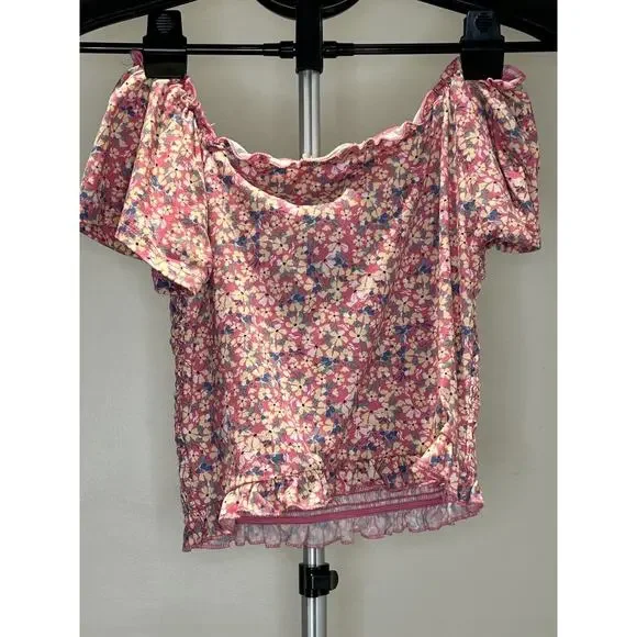 Girls size 12 btween Matching Floral Shorts and Shirt Set - Picture 2 of 4